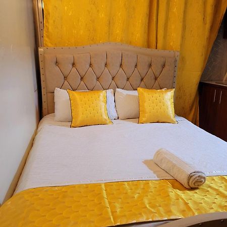 Sunrise Blue Moon B&B Nairobi Dış mekan fotoğraf