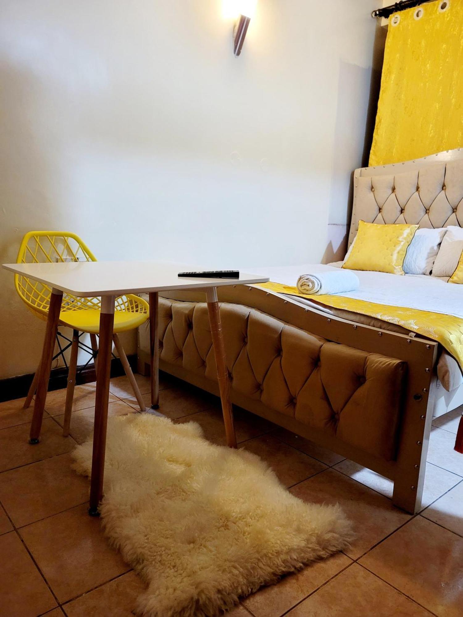 Sunrise Blue Moon B&B Nairobi Dış mekan fotoğraf