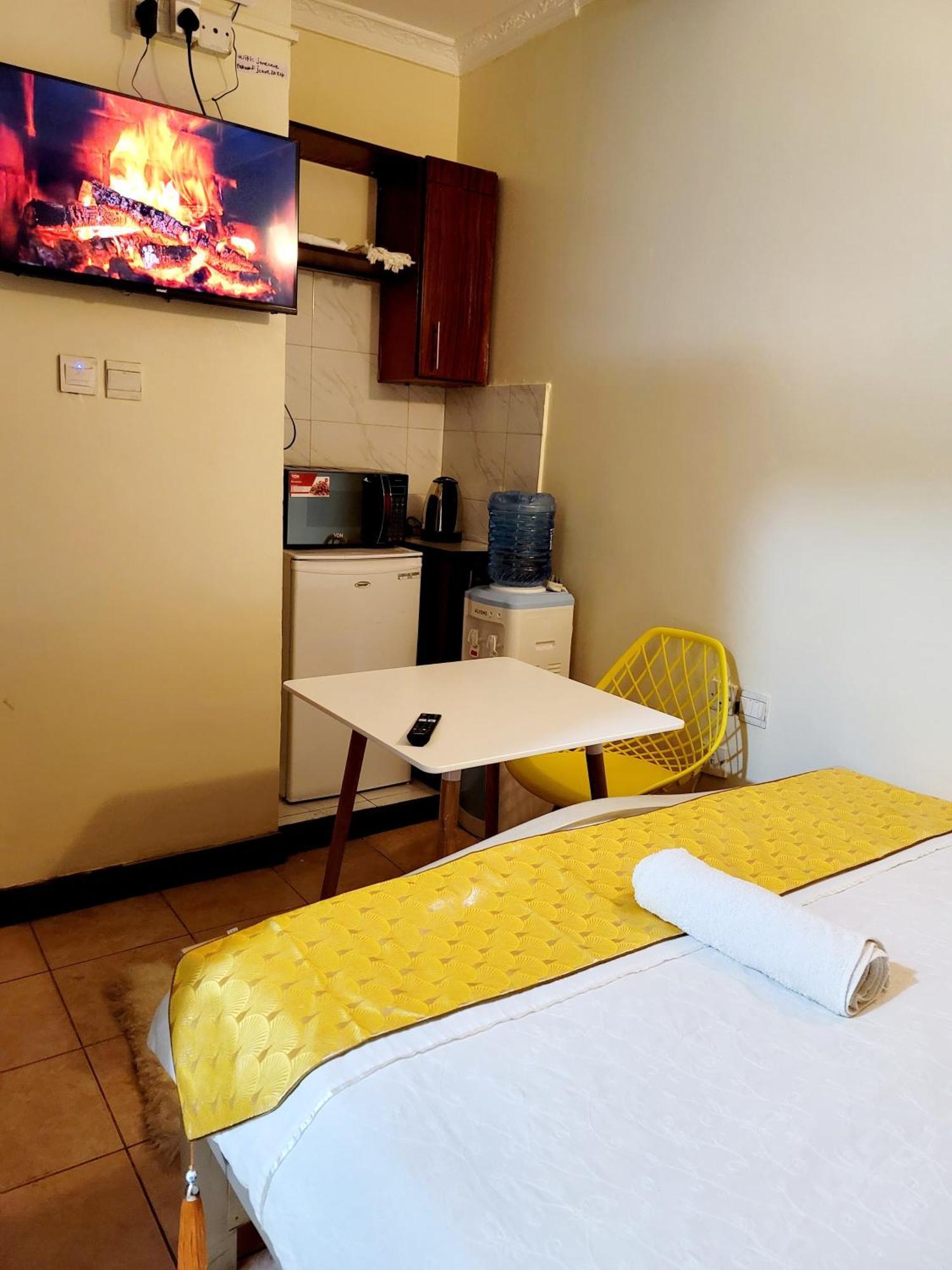 Sunrise Blue Moon B&B Nairobi Dış mekan fotoğraf