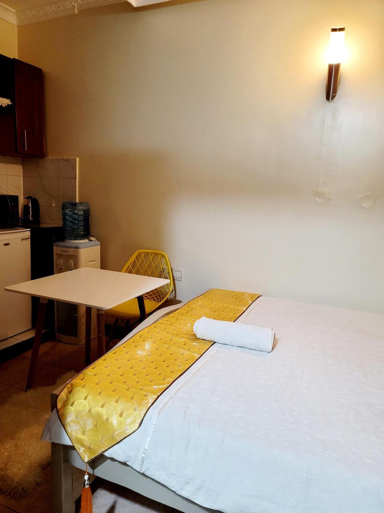 Sunrise Blue Moon B&B Nairobi Dış mekan fotoğraf